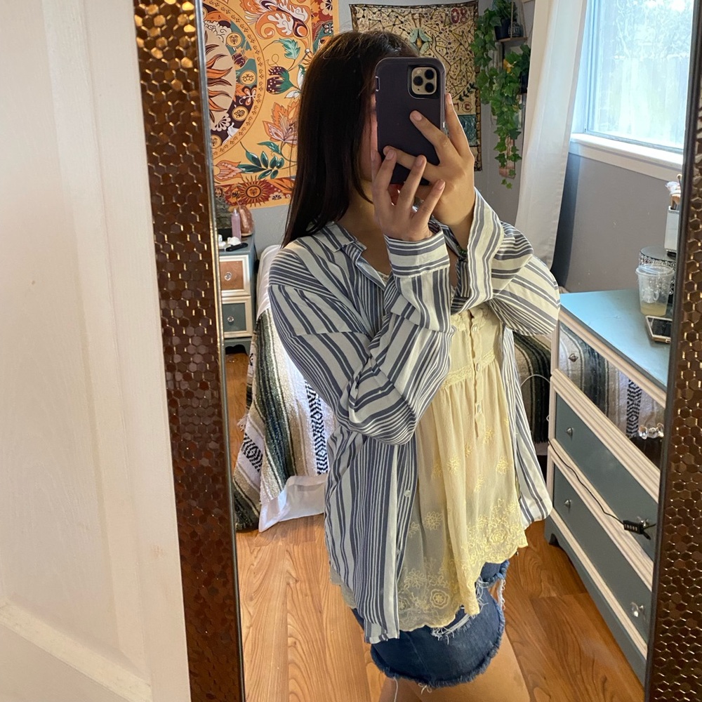 Over layer - Picture 2 of 3